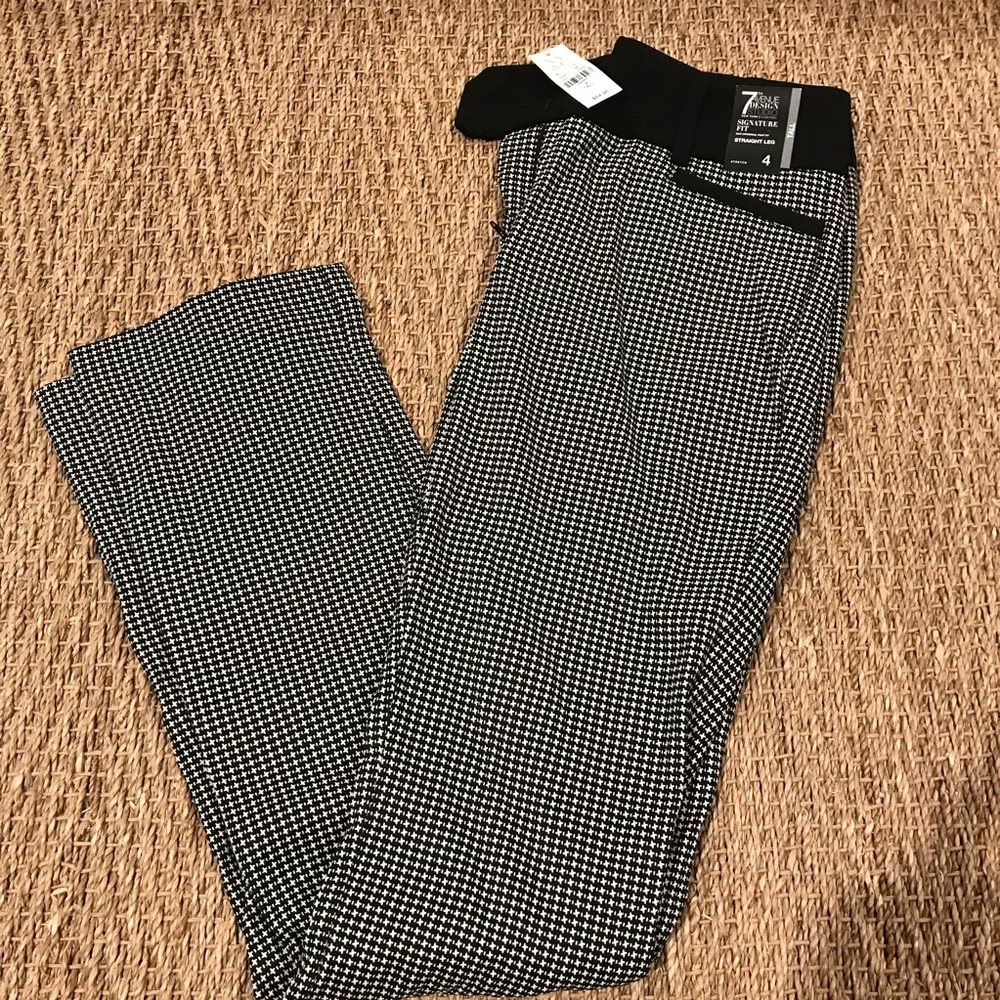 NWT size 4 tall New York & Co dress pants